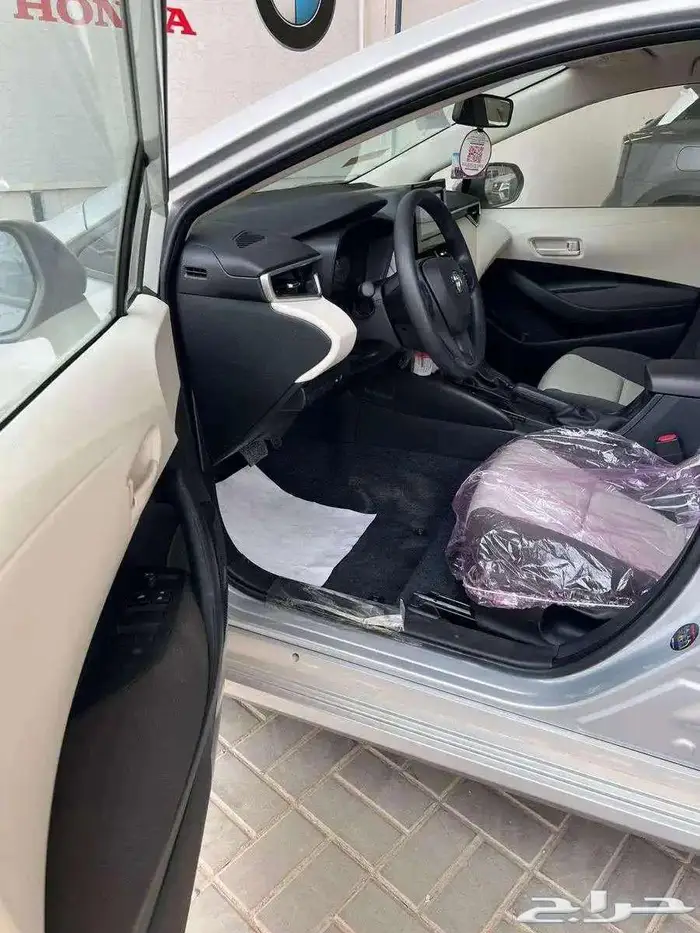 تويوتا- كورولا -XLI 1.5 مطور-جنوط -بطاقه -2025 4