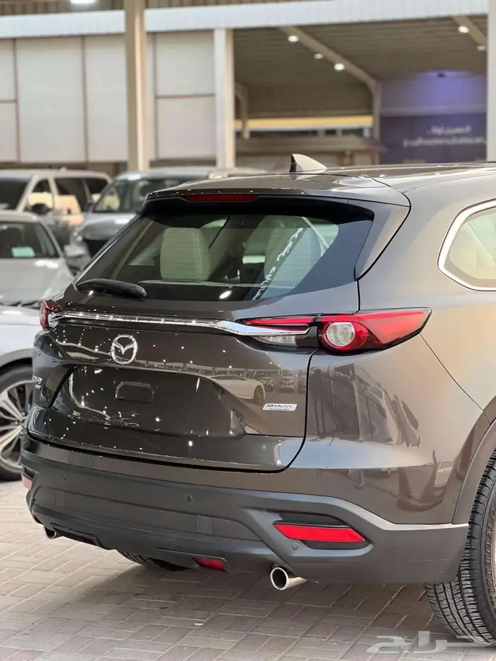 مازدا CX9 عداد 95 فل فتحة سقف 2020 5