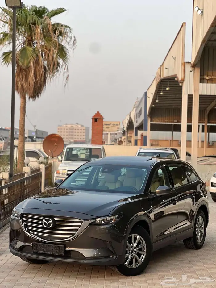 مازدا CX9 عداد 95 فل فتحة سقف 2020 18