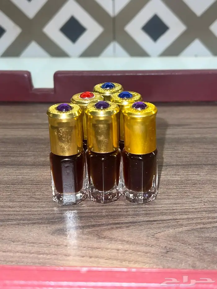 دهن عود تراد فاخر 2