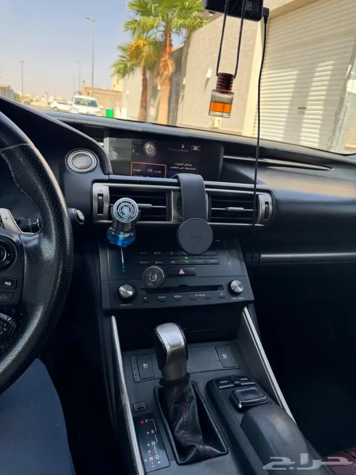 لكزس is 350 FF sport 2015 10