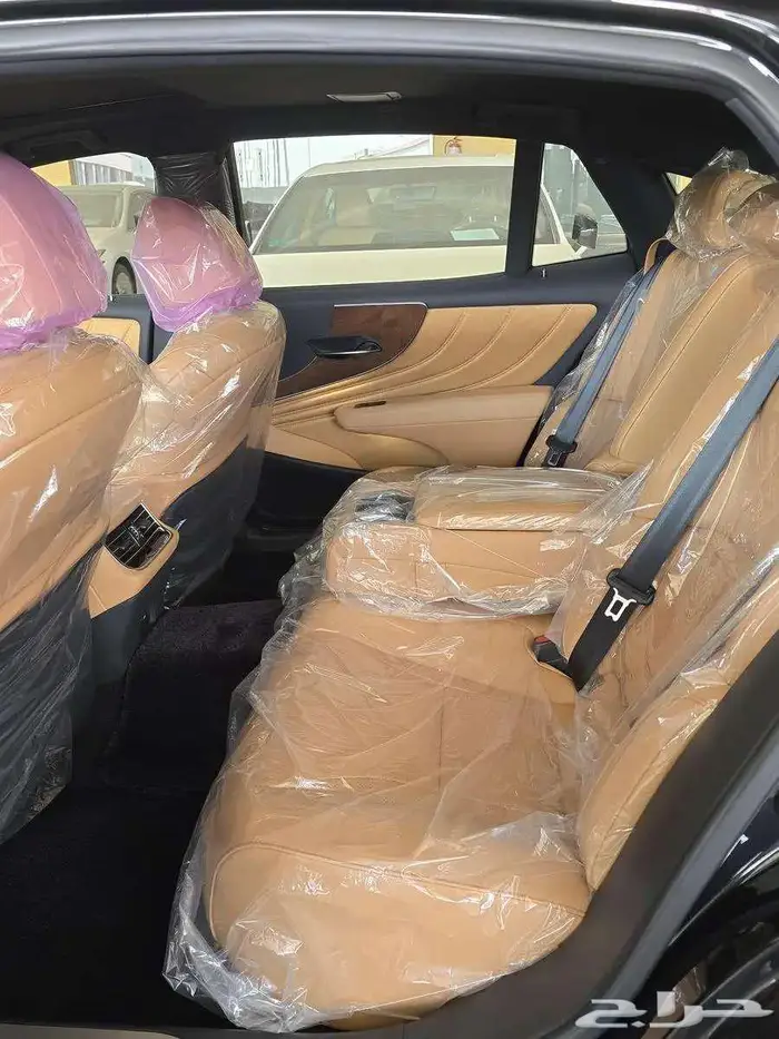 لكزس LS 350 فئة AA خليجي 2025 متوفر لدى الحسن 6