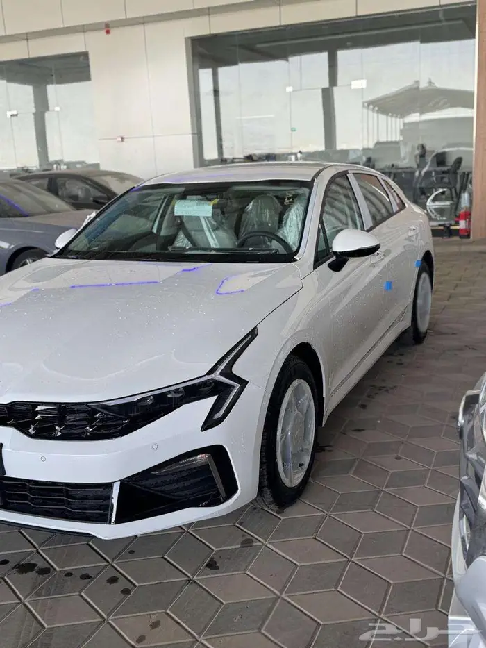 كيا K5 ستاندر مطور موديل 2025 2