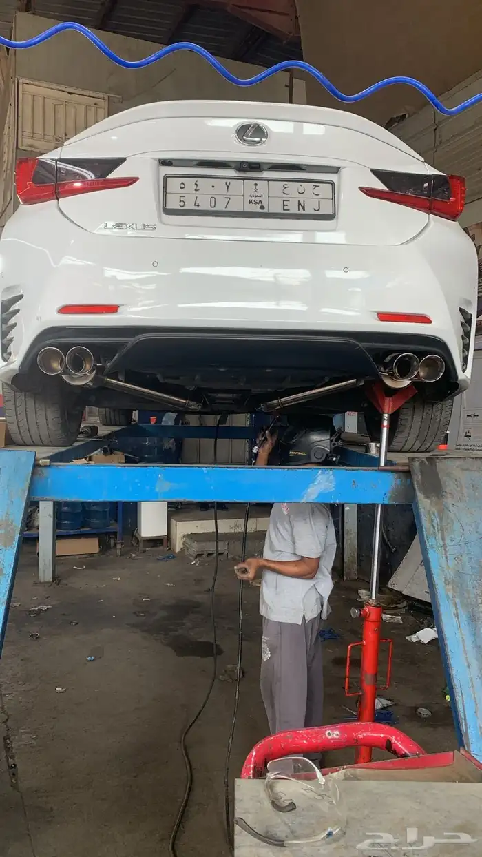 لكزس RC350 F 29
