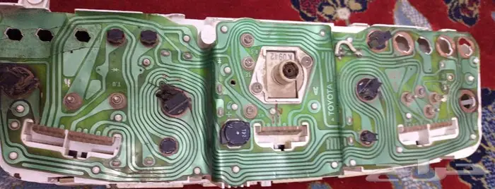 عداد طبلون هلكس من مديل 89 إلى 97 نظيف فيه واير وكهربه 1