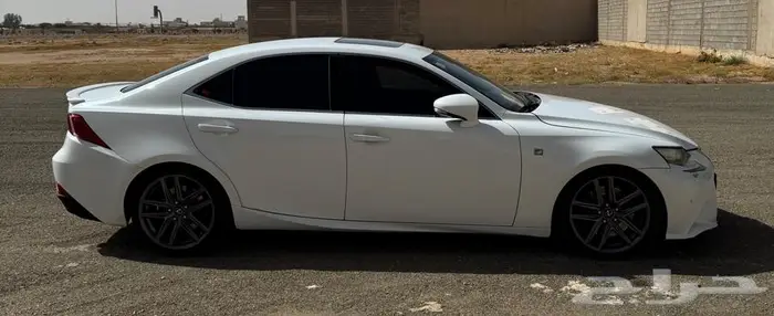 لكزس is 350 FF sport 2015 3