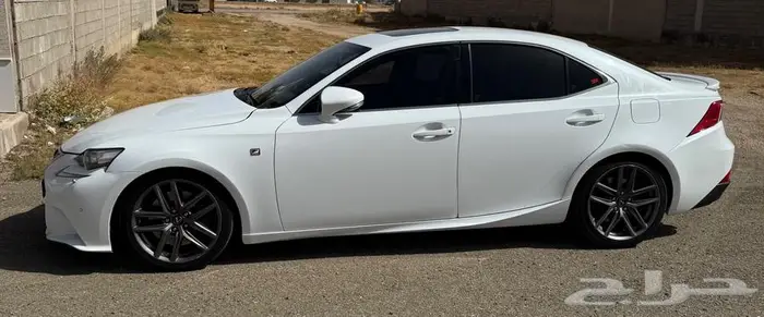 لكزس is 350 FF sport 2015 5