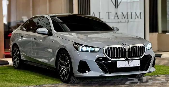 بي ام دبليو BMW 520i موديل 2024 M كت 1