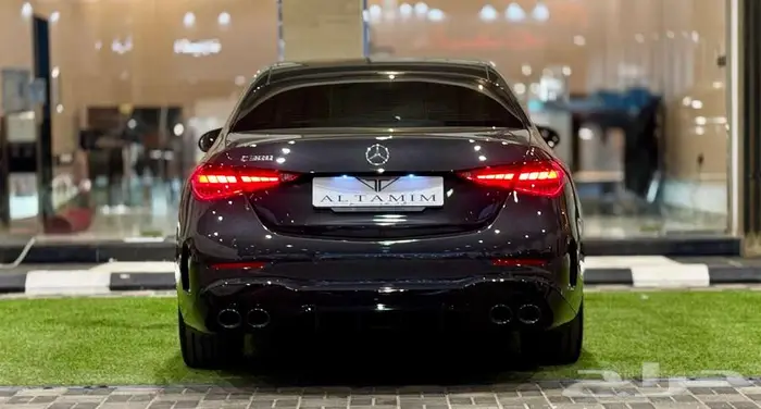 مرسيدس C300 4Matic AMG Line 2022 3