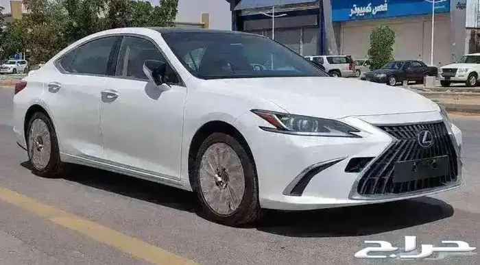 لكزس ES350 نص فل بريمي 2025 للكاش والاقساط 8