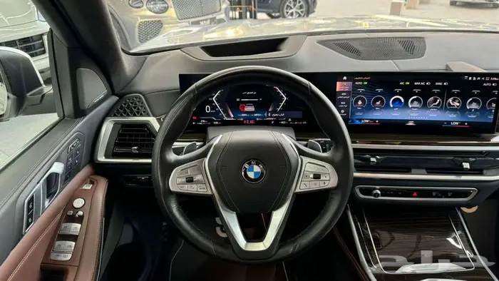 2023بي ام دبليو اكس BMW X7 11