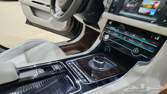 جاكور XF 2018 15
