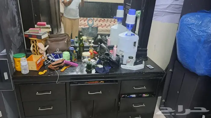 غرفتين نوم و كنب 11