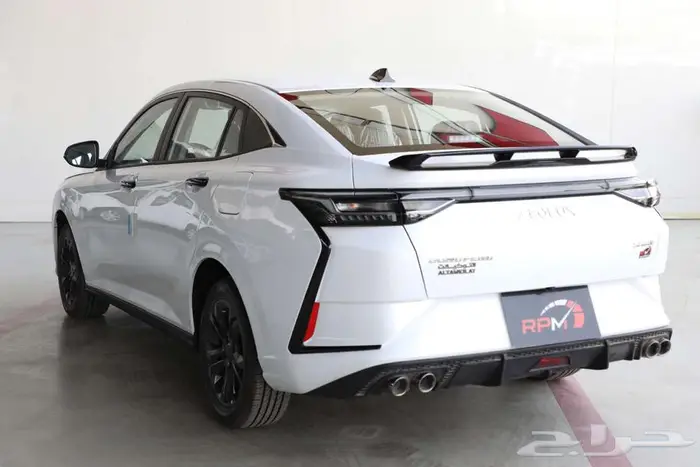دونج فينج شاين E1 2025 8