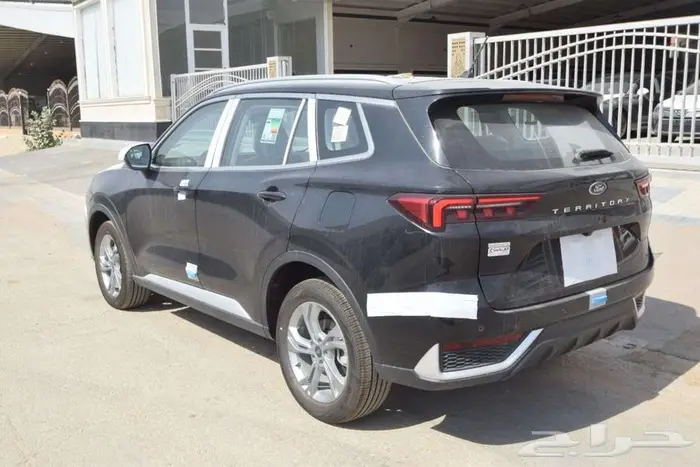 فورد تيريتوري ترند نص فل 2025 اسود كاش و اقساط 4