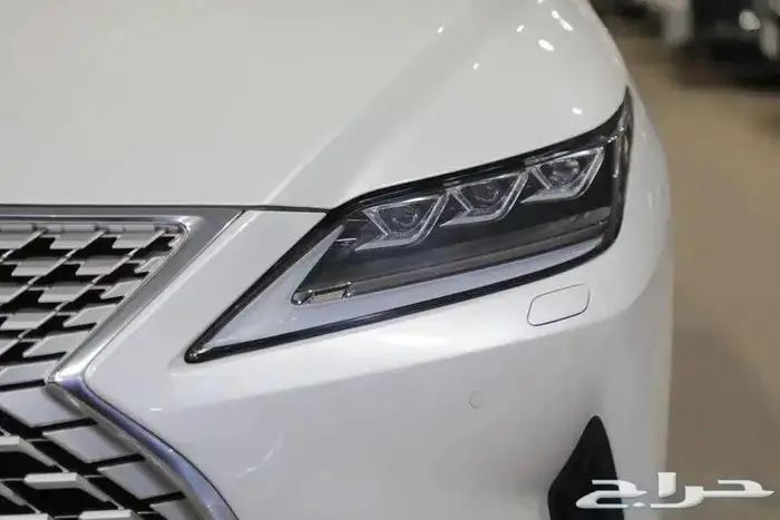 ليكزس RX 350 BB فل كامل بانوراما بنزين موديل 2022 6