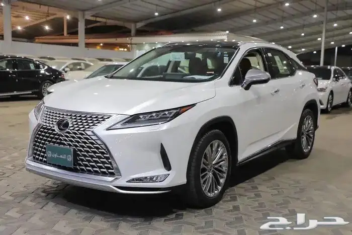ليكزس RX 350 BB فل كامل بانوراما بنزين موديل 2022 1