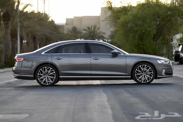 اودي A8L فل كامل A8L 55 TFSI فل كامل 2021 أول مالك 7