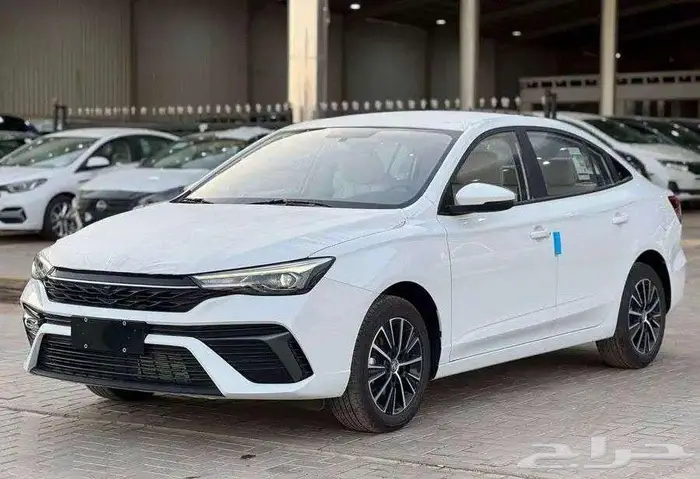 ام جي 5 MG ستاندر 2025 الشكل الجديد 3