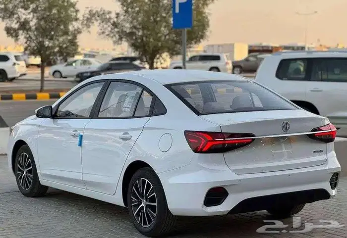 ام جي 5 MG ستاندر 2025 الشكل الجديد 7
