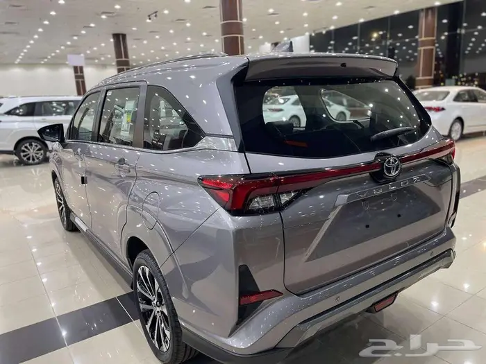 تويوتا فيلوز GLX 2025 7