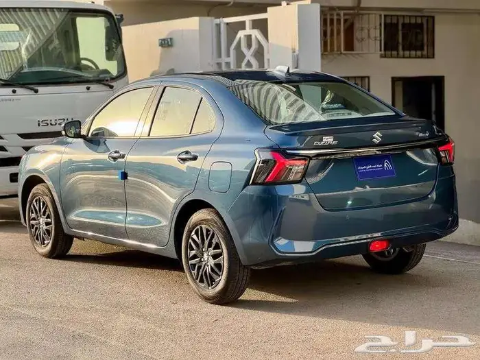 سوزوكي ديزاير 2025 gl - أزرق بسعر منافس 7