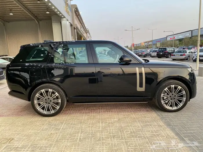 رنج روفر HSE V8 موديل 2023 خليجي 3