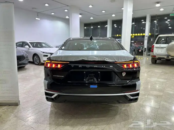 فورد تورس تيتانيوم اسود 2025 5