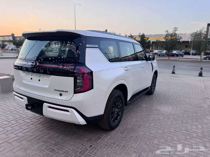 نيسان باترول سلندر V6 تيتانيوم 2025 اقساط وكاش وارد بترومين 7