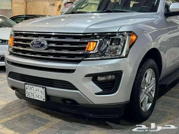 للبيع فورد اكسبديشن 2019 دبل سعودي وارد الجزيره 9