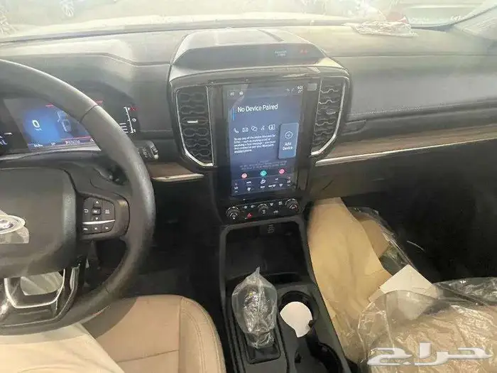 فورد ايفرست XLT نص فل بنزين 2025 5