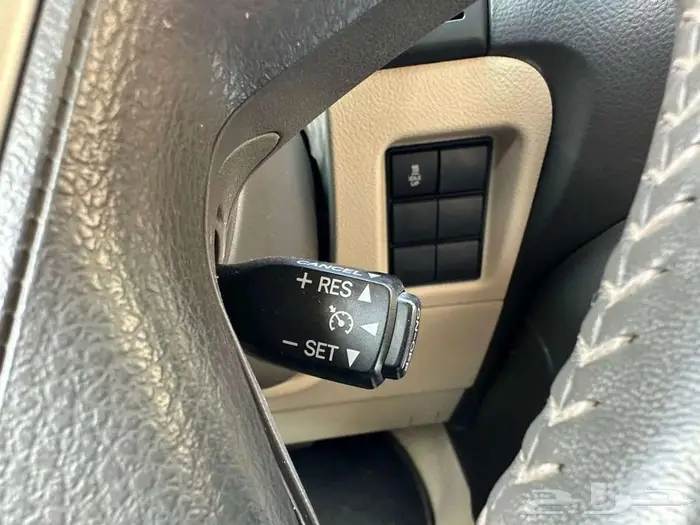 2022 Toyota Prado Land cruiser TX-L with 4x4 (Diesel) 11