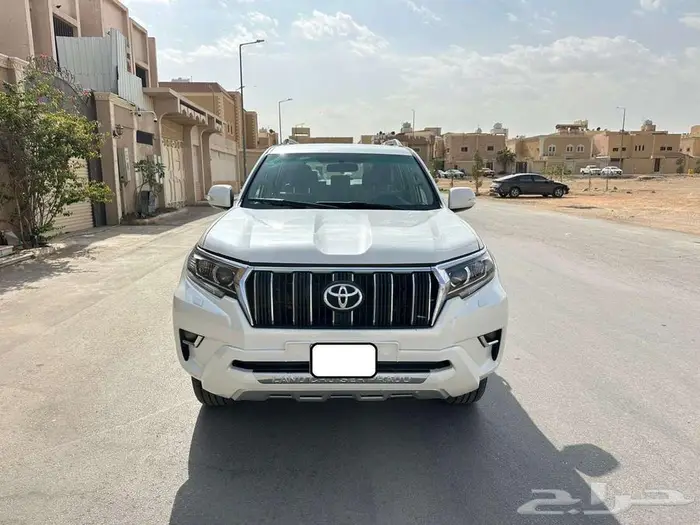 2022 Toyota Prado Land cruiser TX-L with 4x4 (Diesel) 4