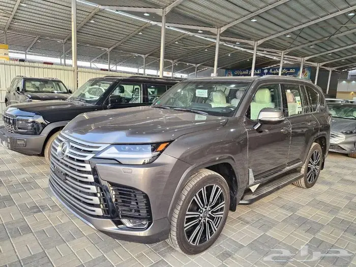 لكزس LX600 BB فل كامل 2025 0