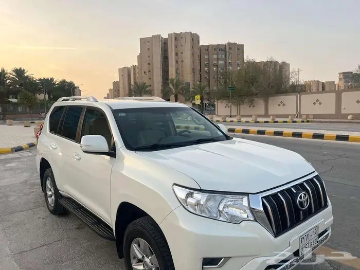 لاندكروزر برادو 2020 بدي وكاله مالك واحد نظيف جدا 24