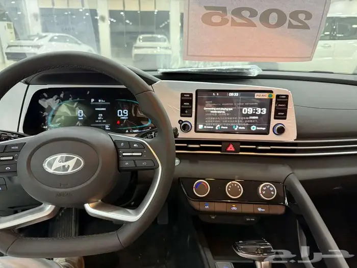 هونداي النترا 2025 بنزين كمفورت -1500Cc- مستورد- اصفار 12
