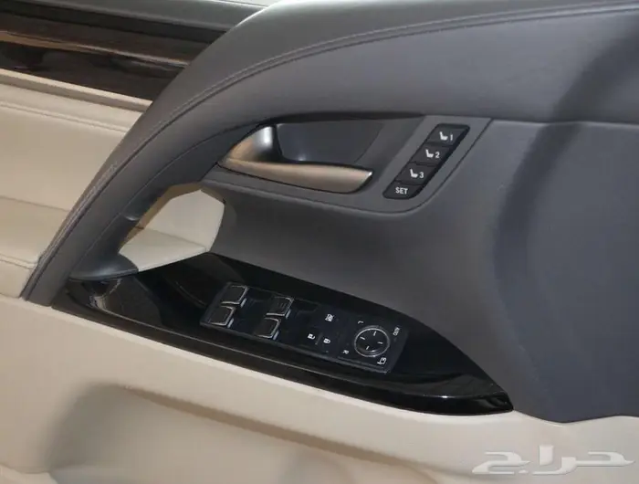 سيارة لكزس ال اكس 570 موديل 2020 -LEXUS LX570 MODEL 2020 13