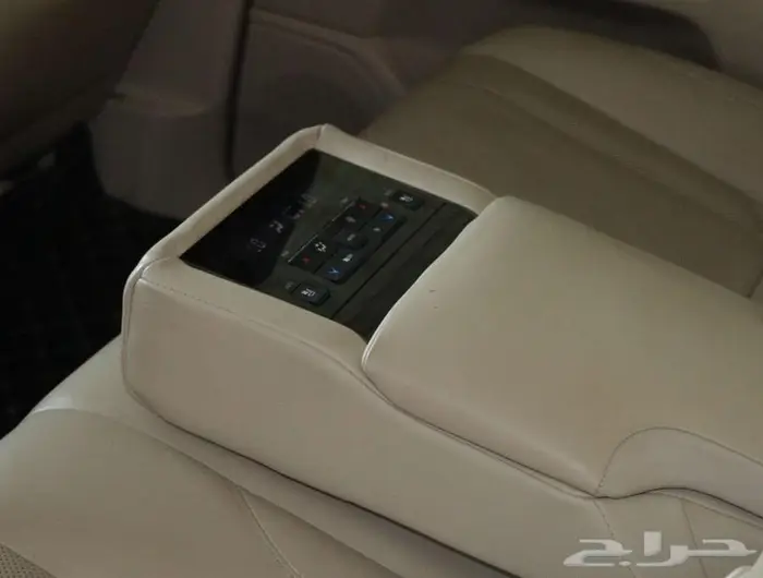 سيارة لكزس ال اكس 570 موديل 2020 -LEXUS LX570 MODEL 2020 12