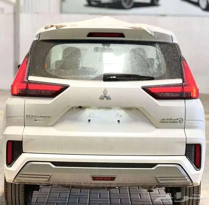 ميسوبيشي اكسباندر كروس 2025 2