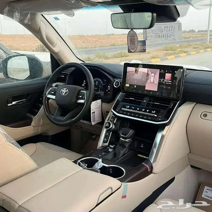 تويوتا لاندكروزر جكسار GXR L4 بنزين 2025 سعودى 3