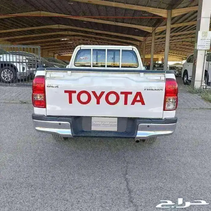 هايلكس غمارة GLX بنزين فل كامل موديل 2024 7