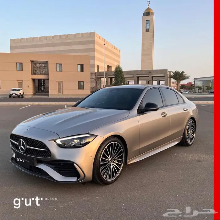 مرسيدس C 2024 AMG لون داخلي جملي وأسود ممشى قليل بودي وكالة 0