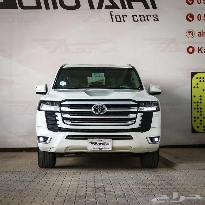 تويوتا لاندكروزر GXR L4 موديل 2023 0