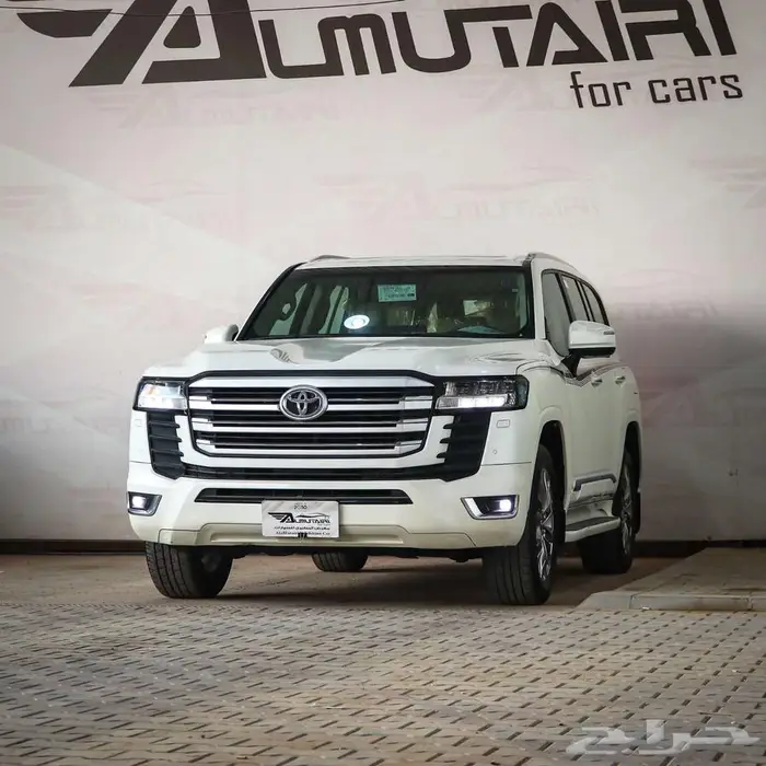 تويوتا لاندكروزر GXR L4 موديل 2023 2