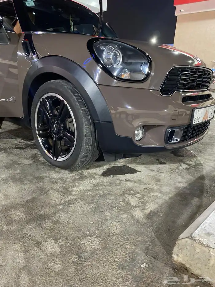 ميني كوبر 10