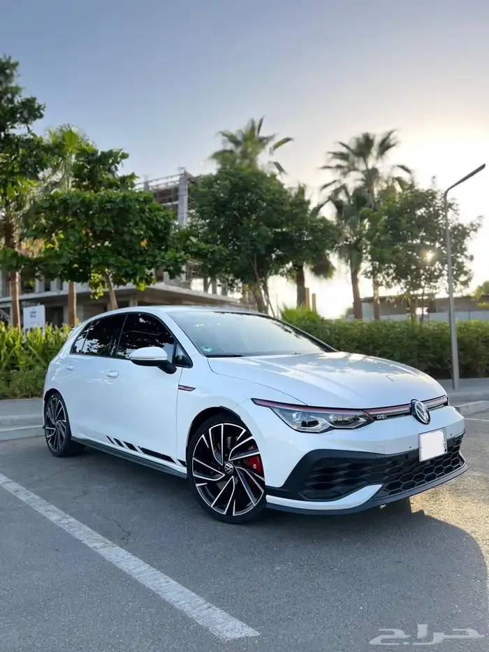 للبيع قولف GTI اصدار خاص 1