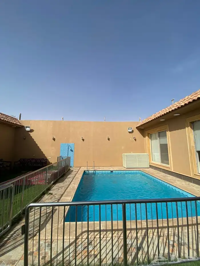 شاليه بحي الرمال مميز 0