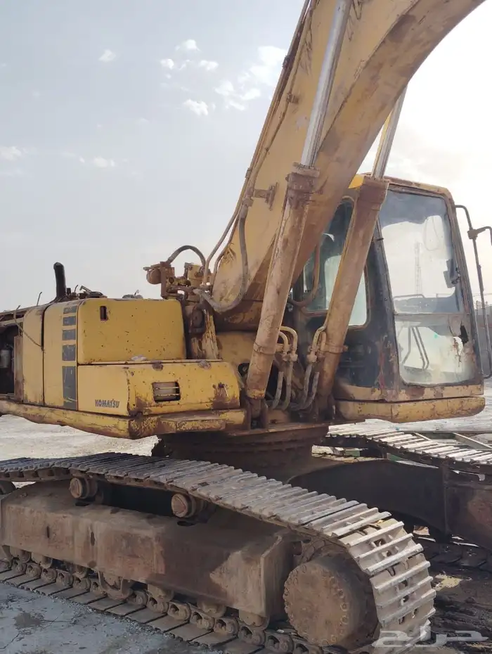بوكلين كوماتسو للإيجار او البيع 3