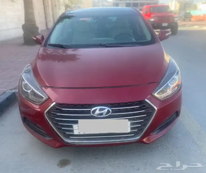 هيوندايi40-2016بحالةممتازةماشي205ألف سوم25000 0