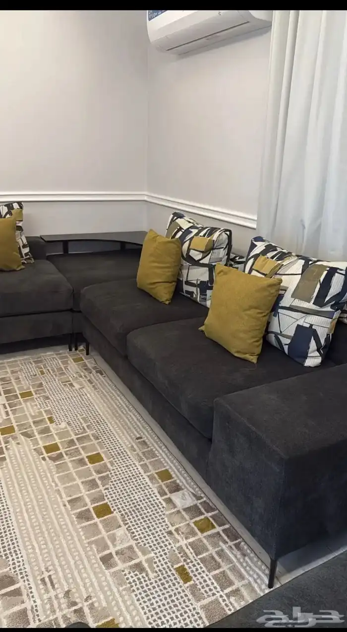 كنب شبه جديد من ذا فاكتوري 1